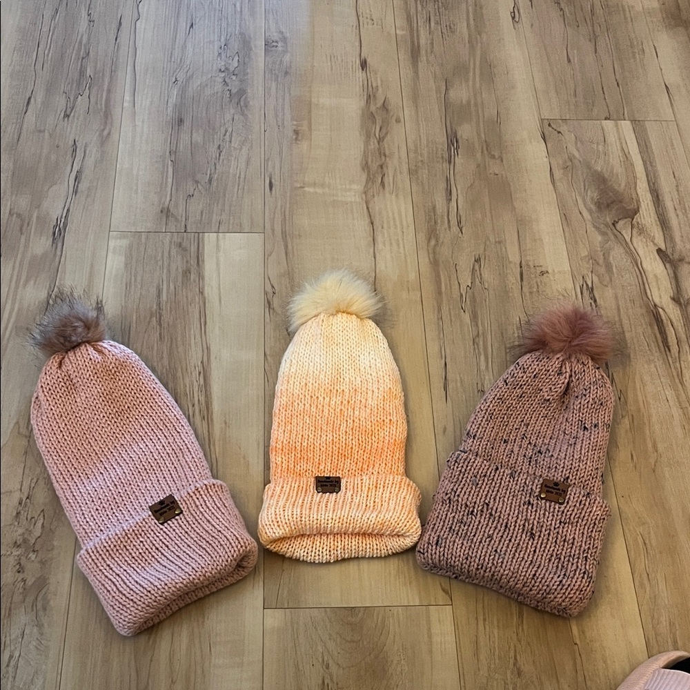 Knit Beanie Set Pom Poms